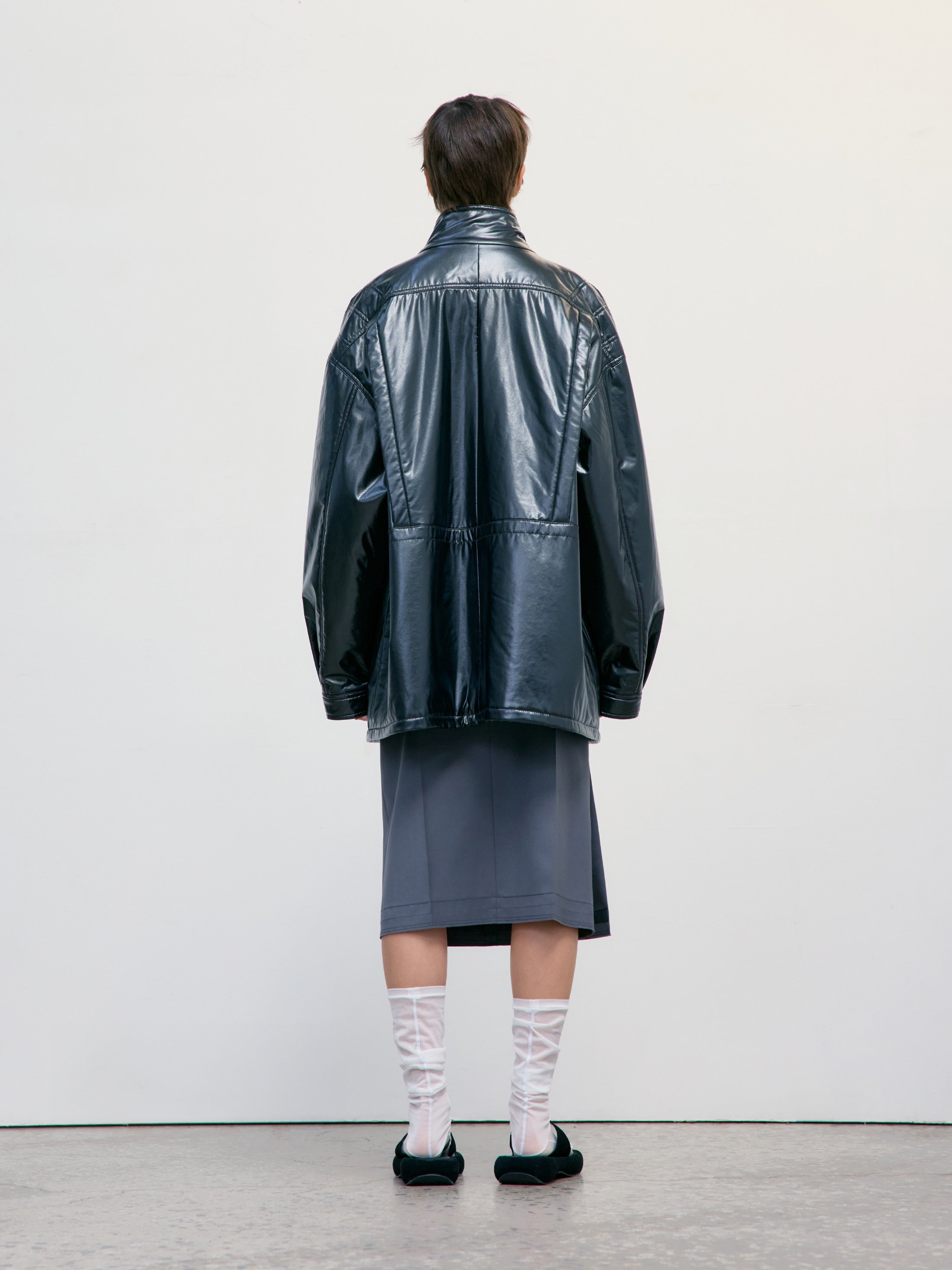 Low Classic Padded Stitch Leather Half Jacket Black