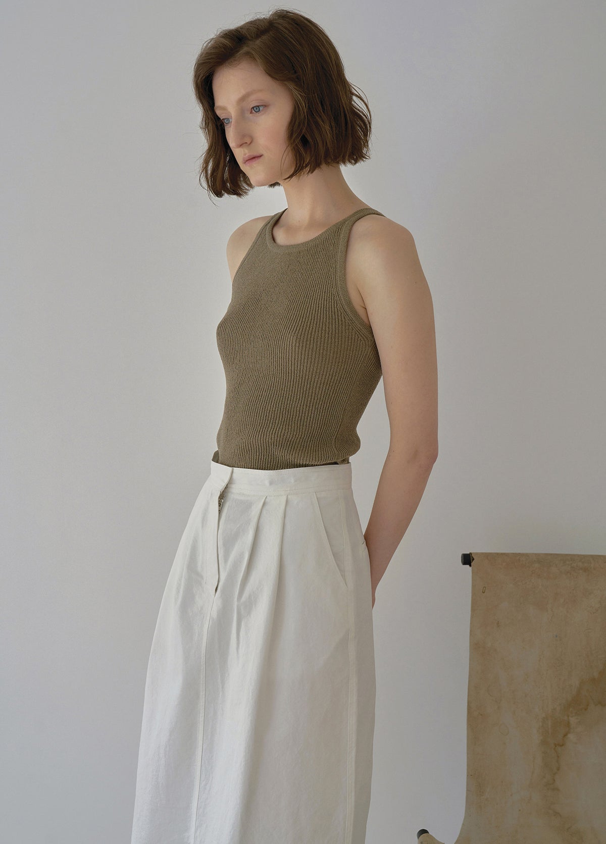 Nothing Written Knit sleeveless (Khaki)