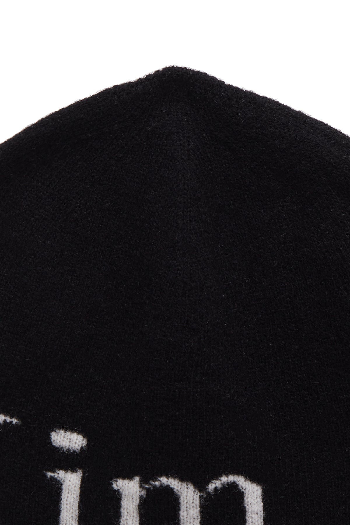 [matinkim] LOGO JACQUARD SHORT BEANIE IN BLACK