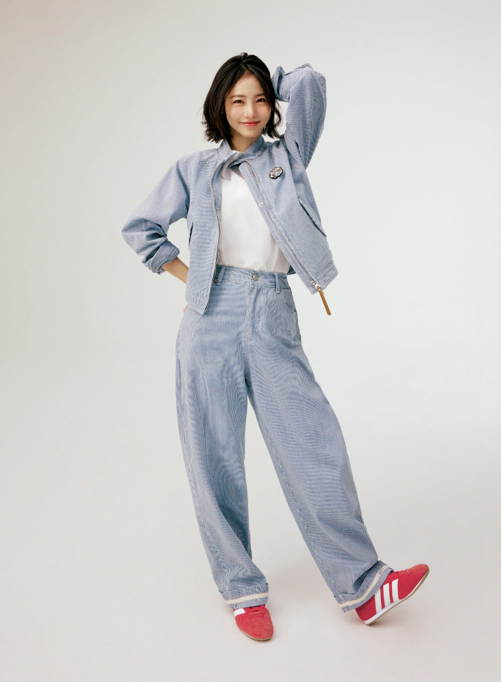 [SATUR] Stripe Denim Roll Up Pants - Light Blue