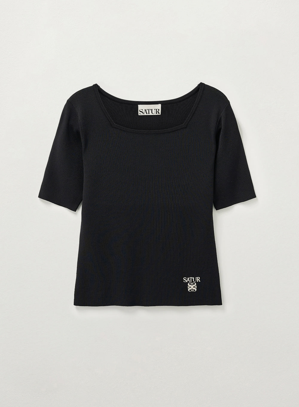 [satur] (W) Square Slim Fit Half Knit - Black