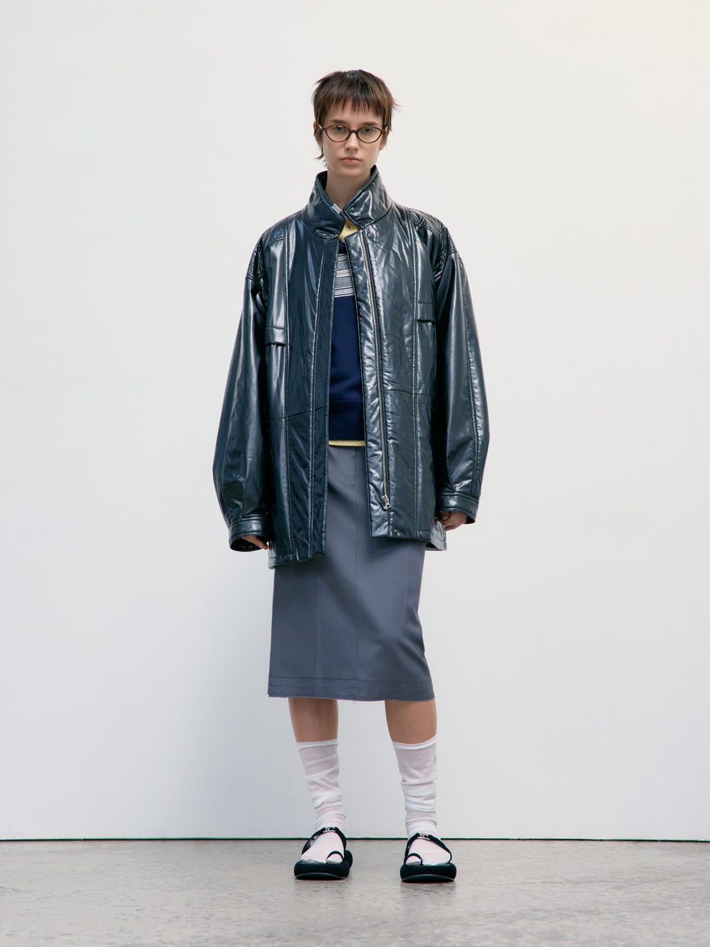 Low Classic Padded Stitch Leather Half Jacket Black