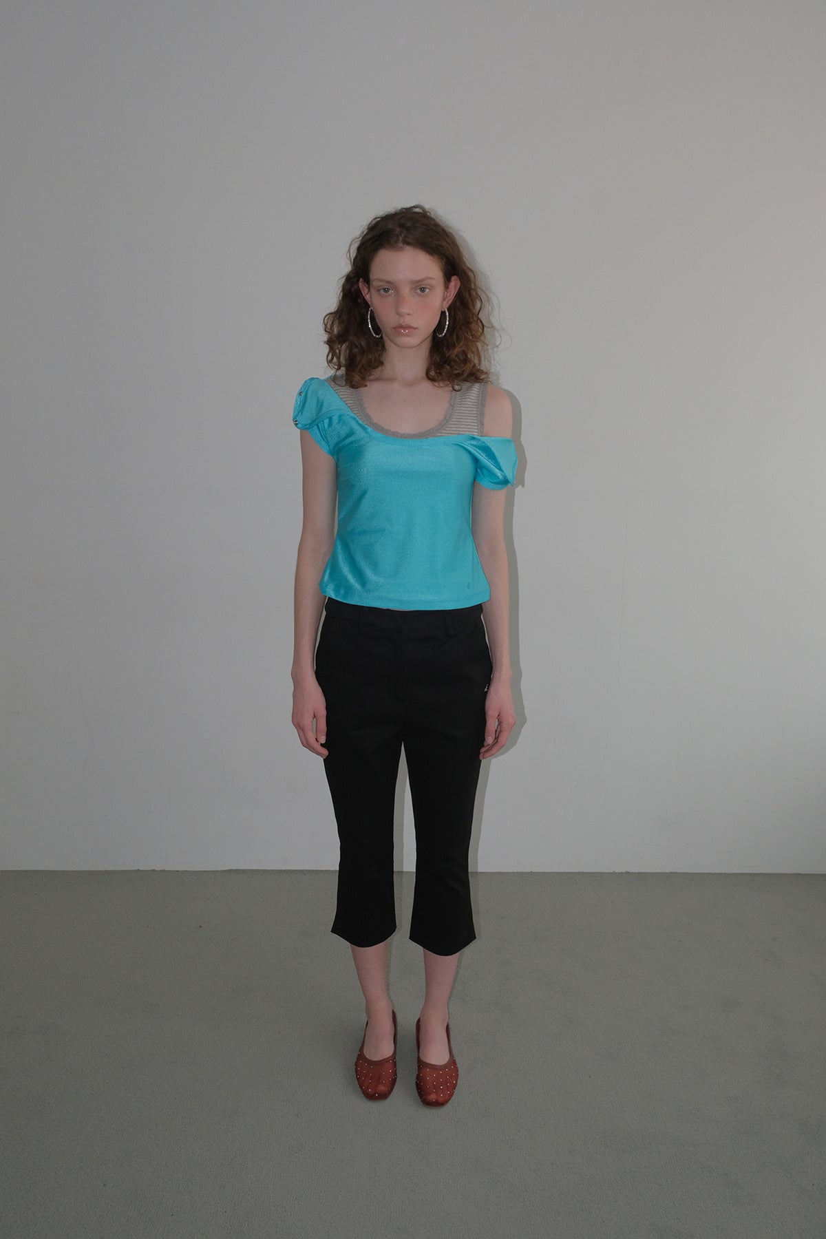 Overdueflair Of Capri Pants Black
