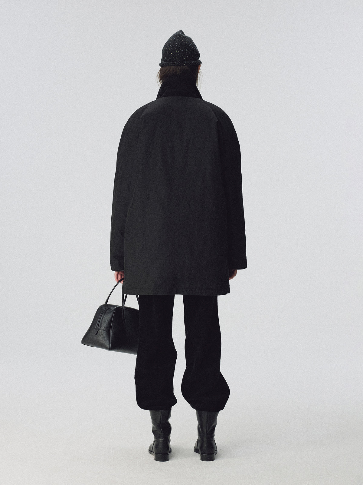 Nothing Written Raven down coat (Black)