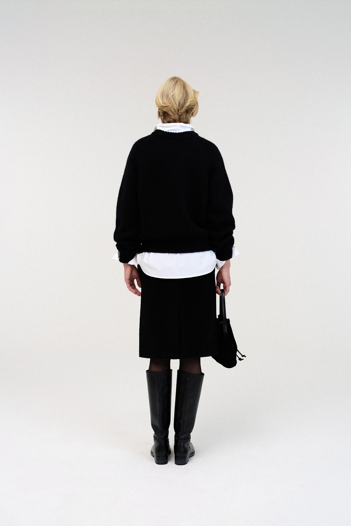 Nothing Written Corduroy h-line skirt (Black)