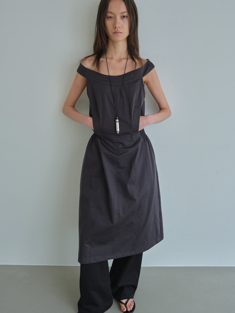 Low Classic Off Shoulder Cotton Dress Charcoal