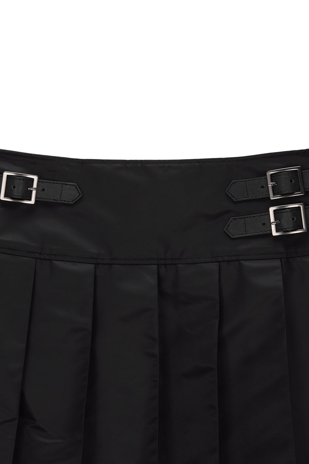 Matinkim Lowrise Pleats Mini Skirt IN Black