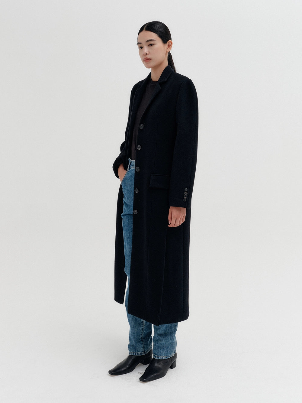 EENK Hourglass Coat - Black
