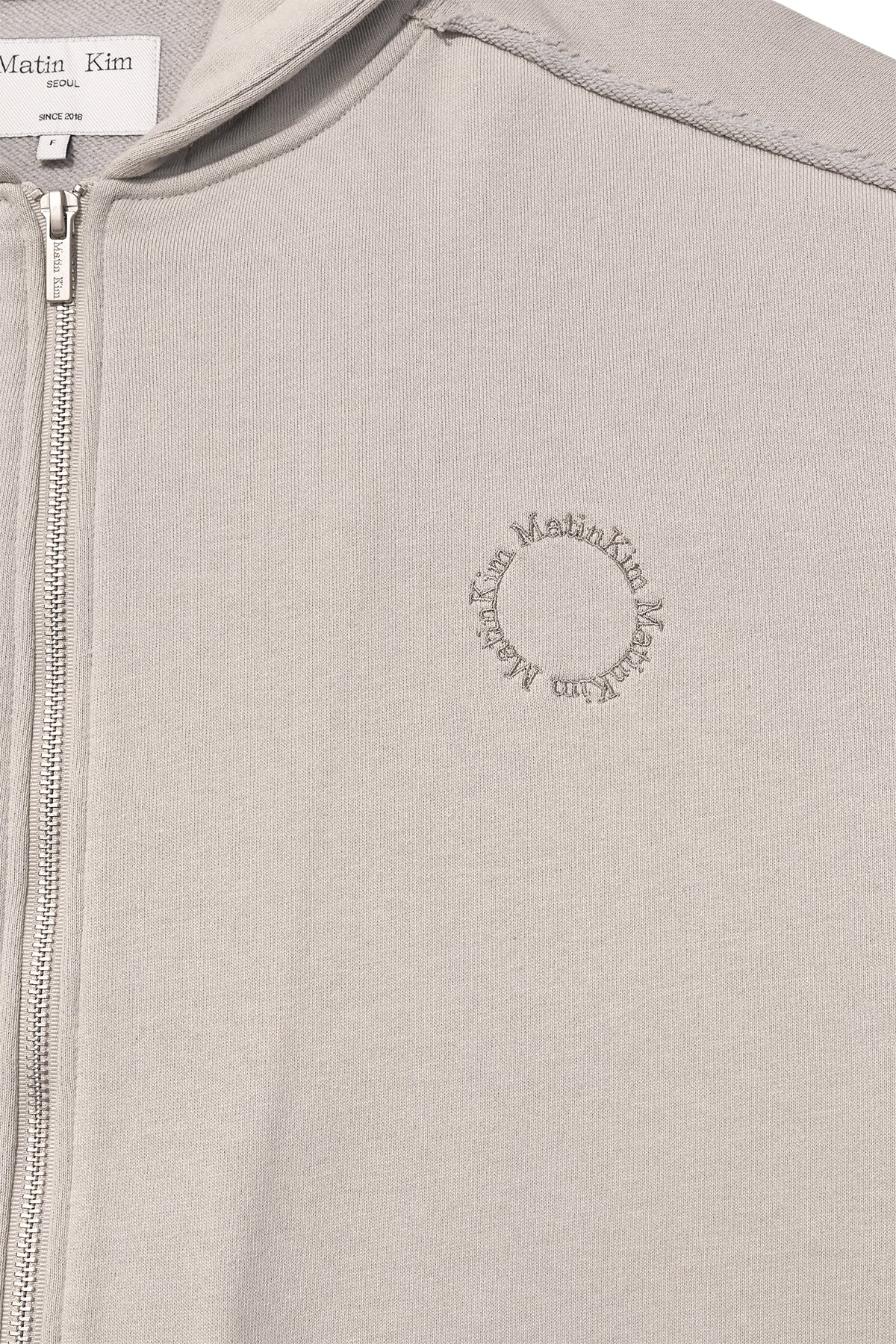 [matinkim] VOLUME POCKET HOODY ZIP UP IN BEIGE