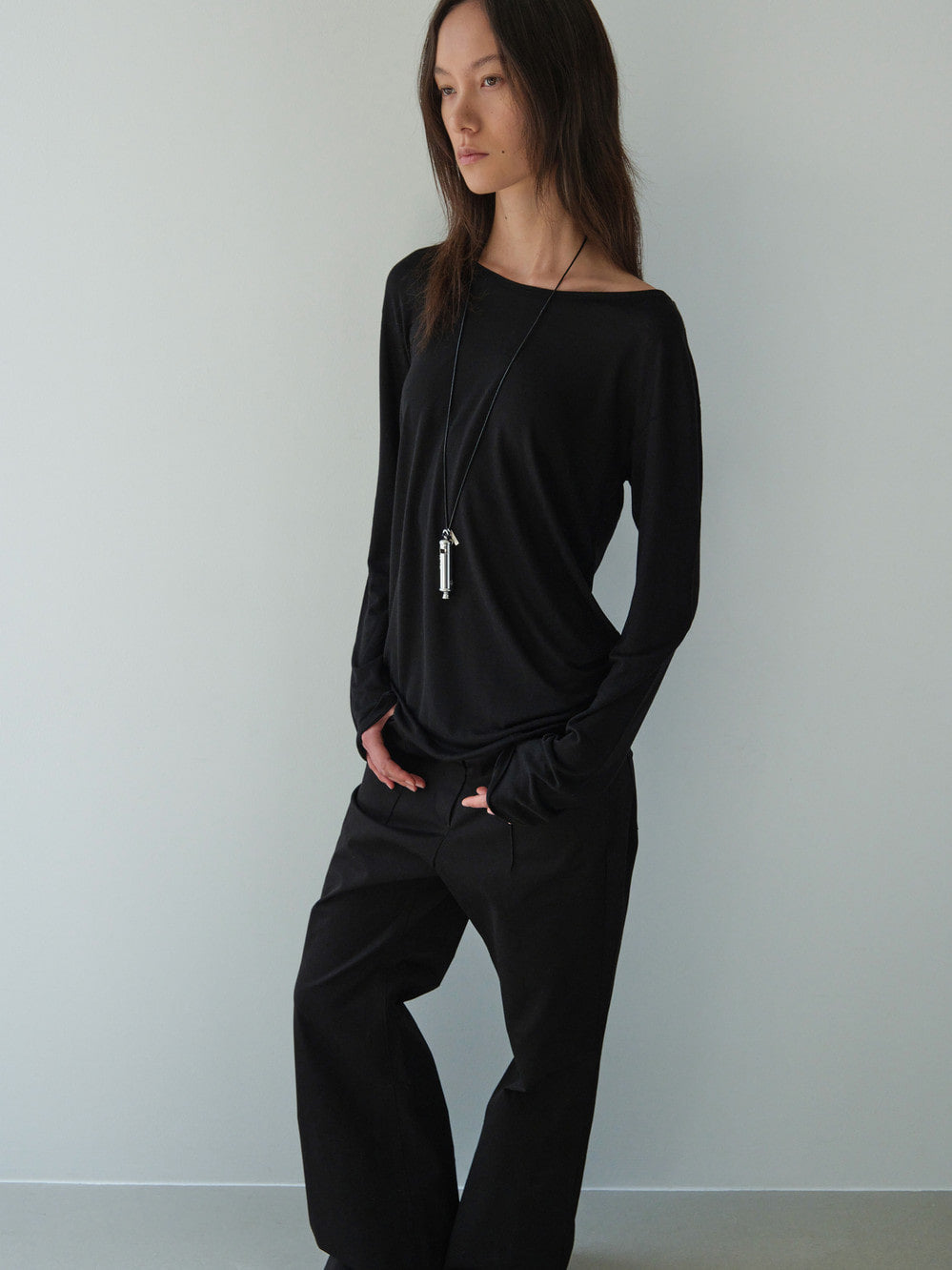 Low Classic Cotton Pin Tuck Bootcut Pants Black
