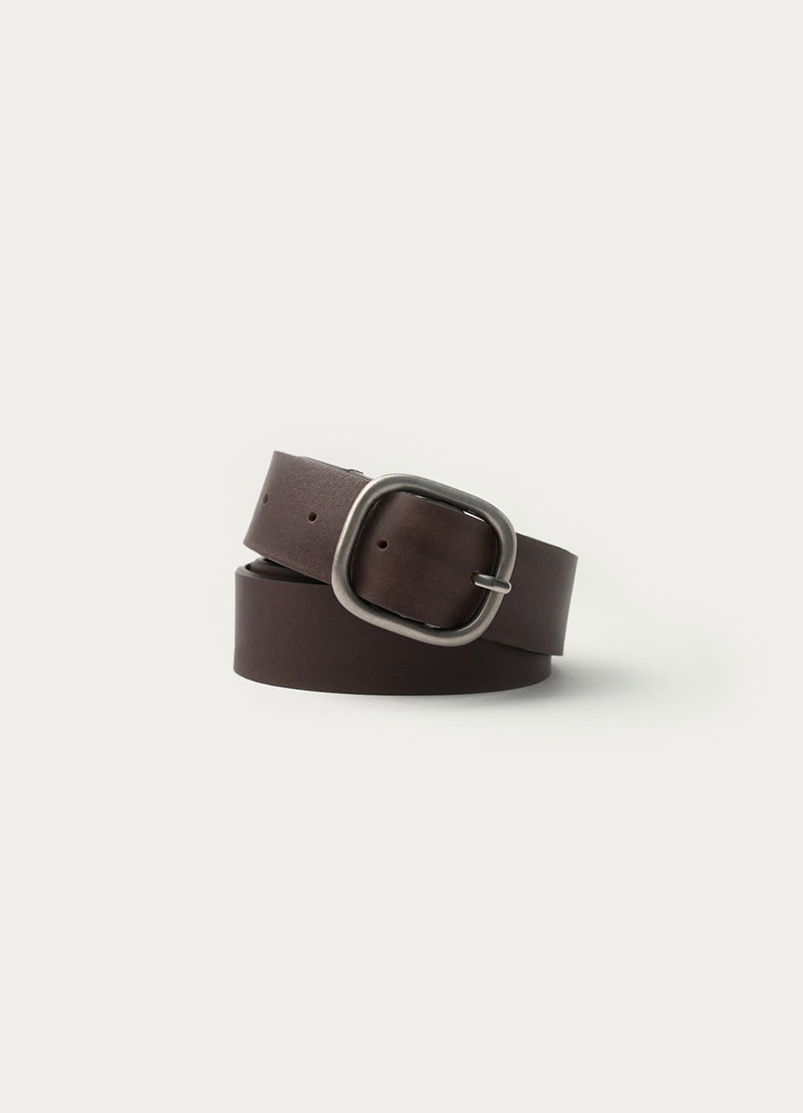 Nothing Written Rounded buckle leather belt (Brown)