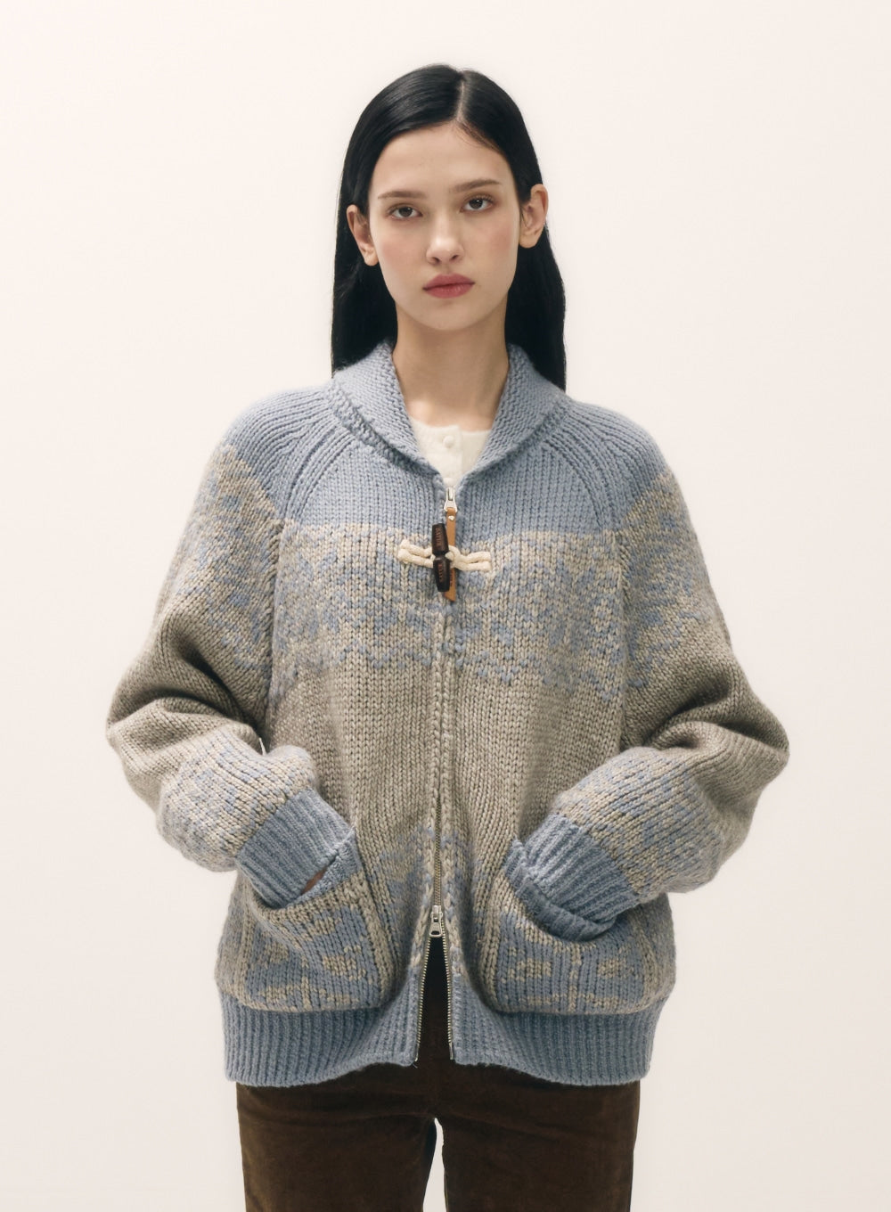[satur] (W) Cowichan Knit Zip-up Cardigan - Sky Blue