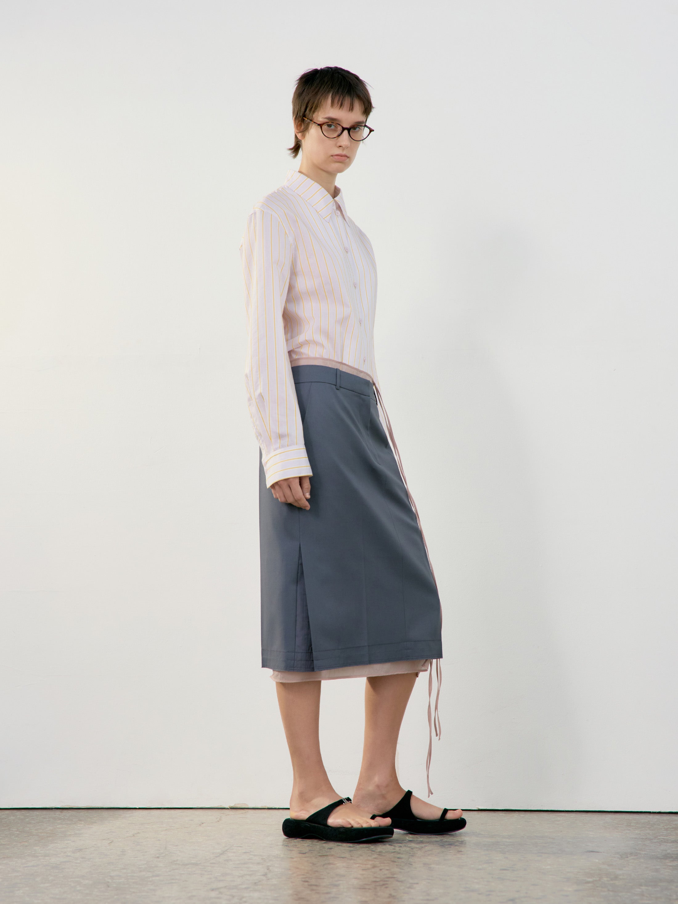 Low Classic Classic H-Line Skirt Grey