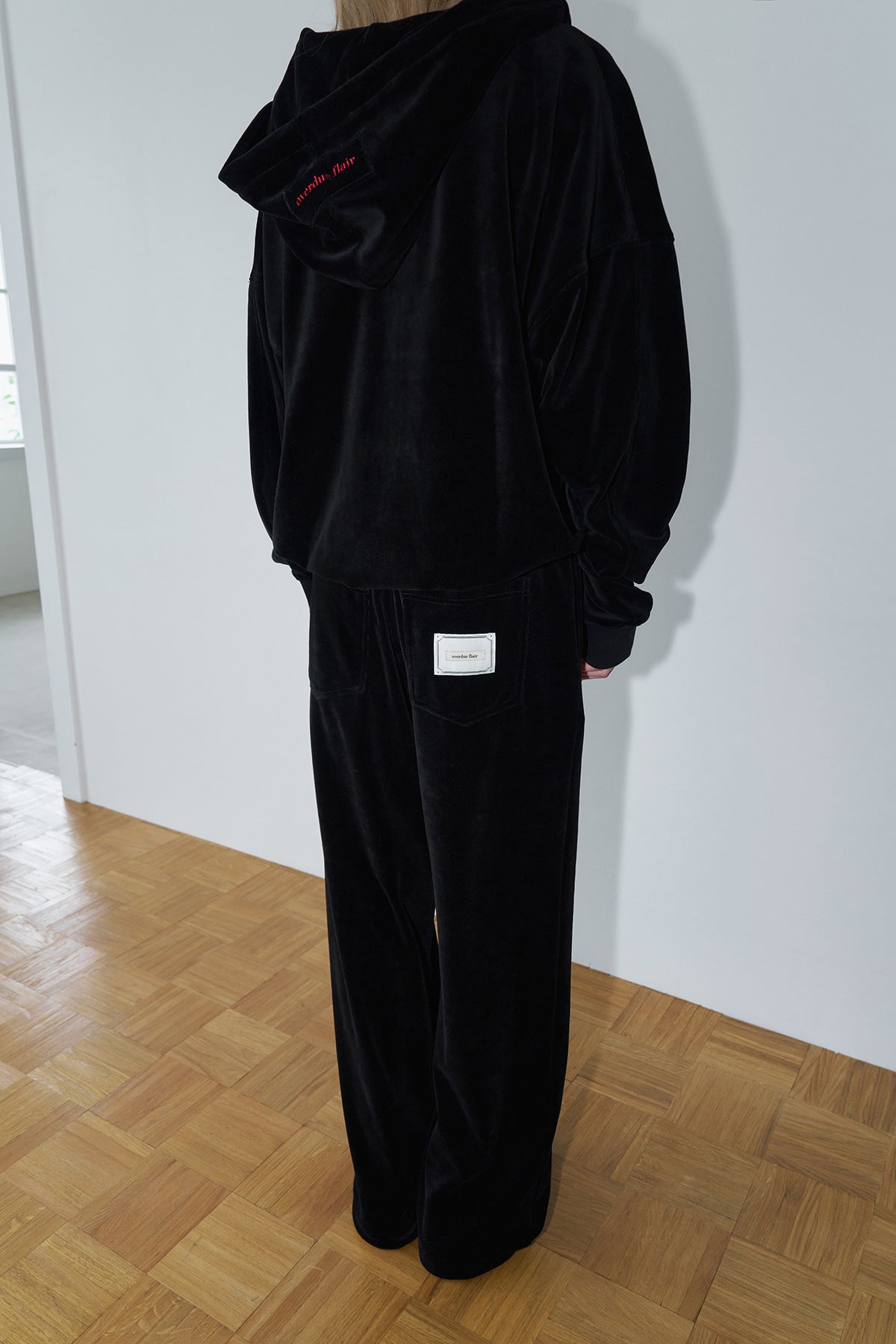 Overdueflair Velvet Textured Zip-Up Hoodie Black