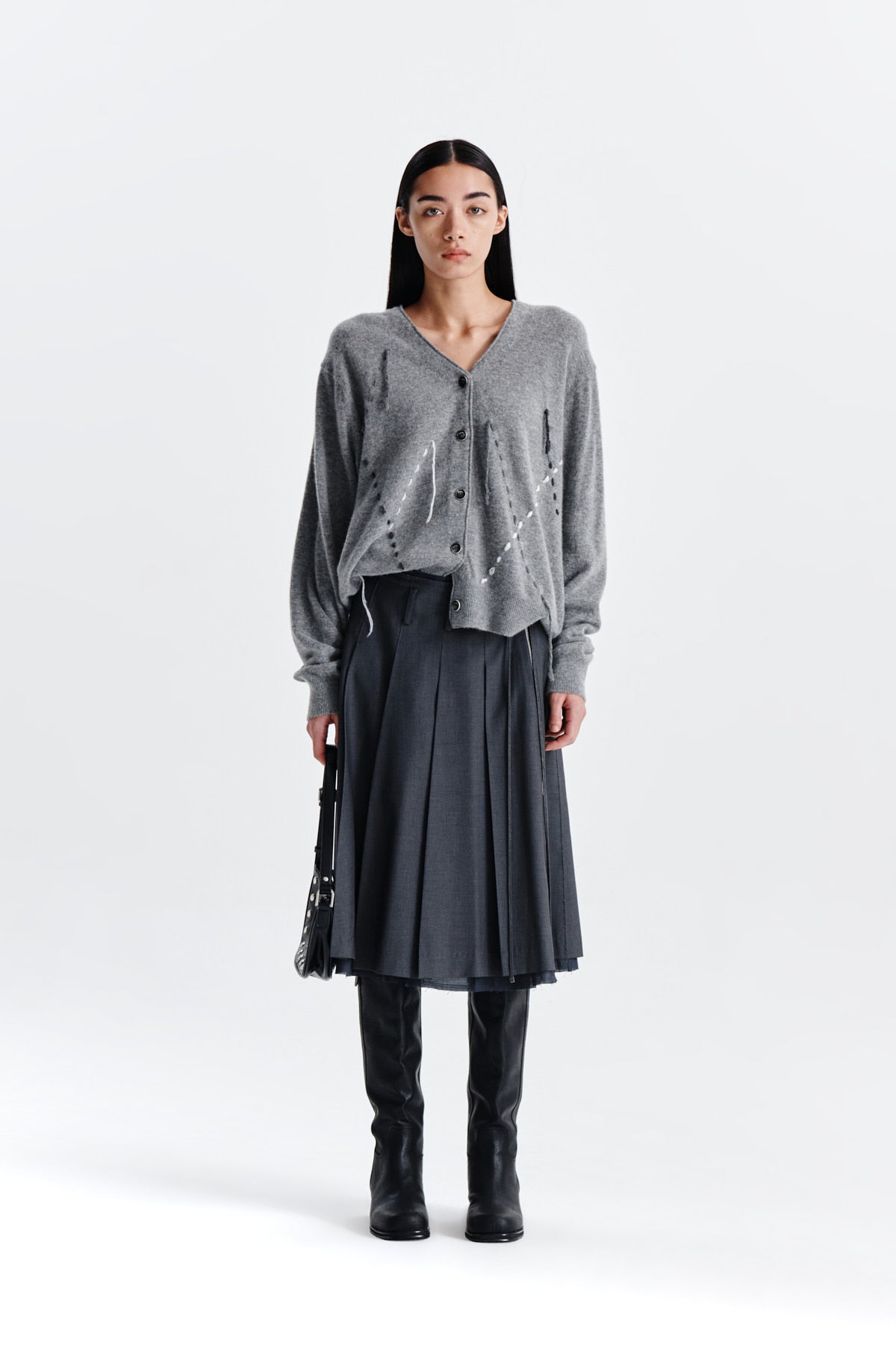 [matinkim] STRING POINT LAYERED PLEATS SKIRT IN GREY