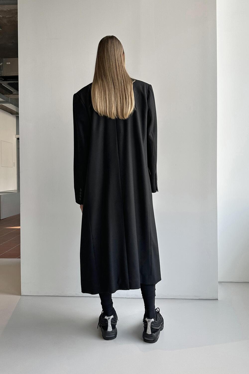 Low Classic Double Long Coat Black