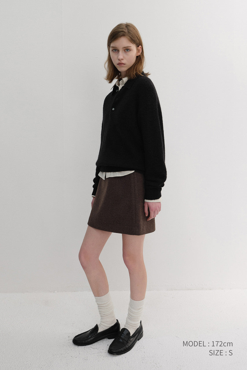 Dunst Unisex Hairy Collared Sweater Black