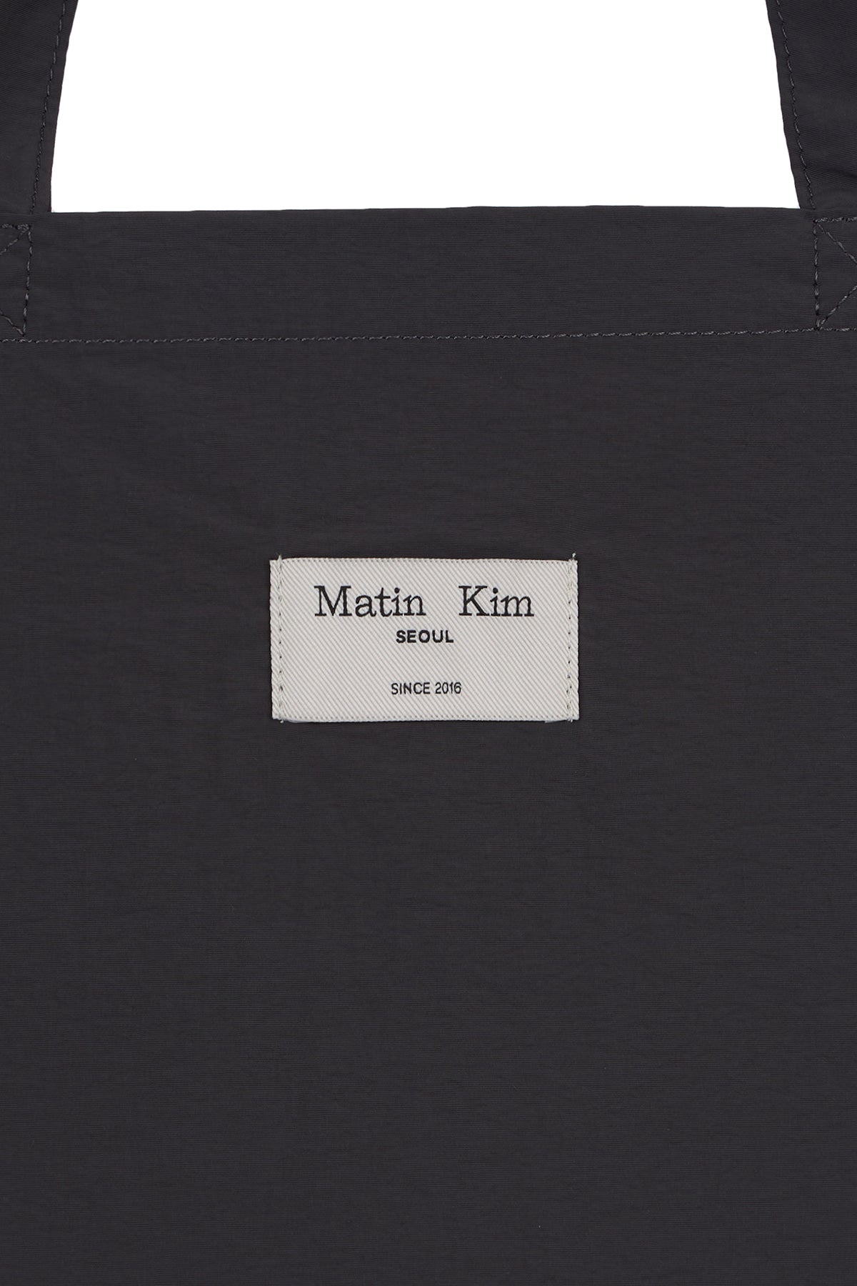 [matinkim] MATIN PALETTE ECOBAG IN CHARCOAL