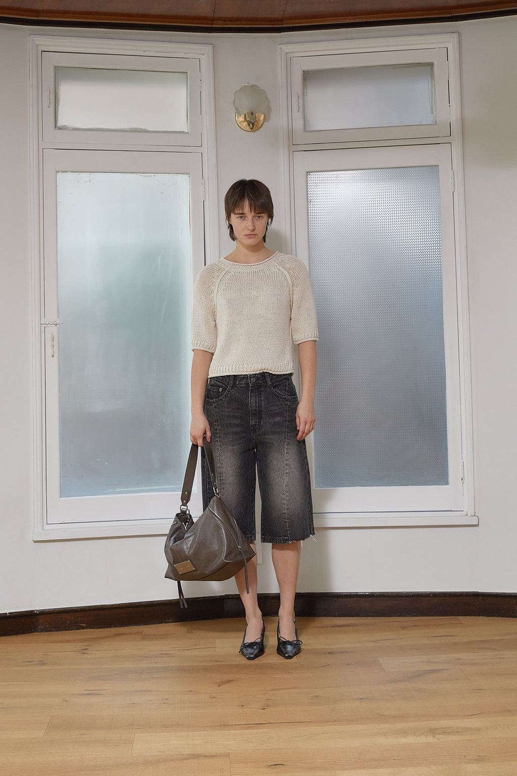 [matinkim] THREE QUARTER SLEEVE LOGO KNIT PULLOVER IN BEIGE