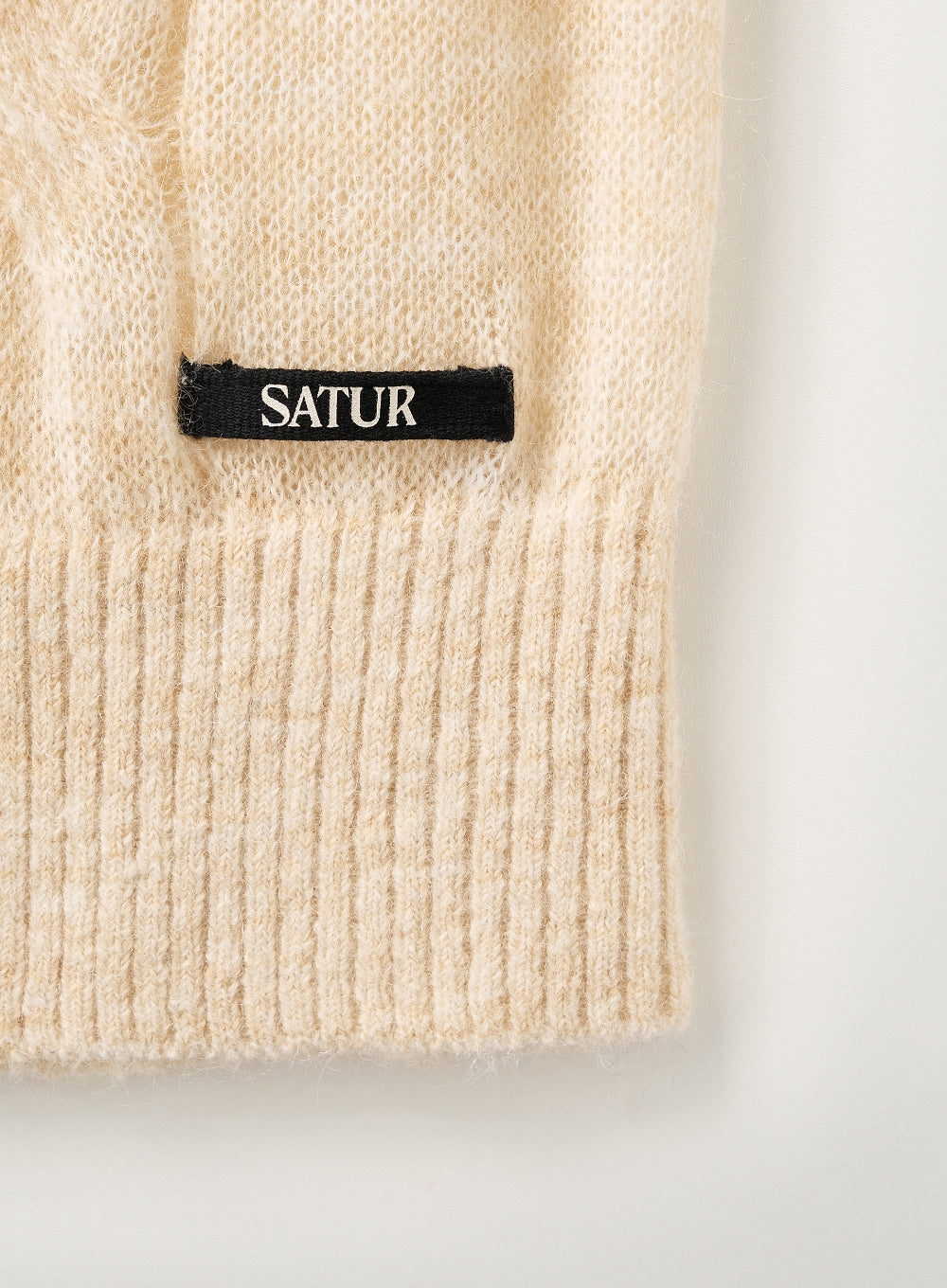 [satur] (W) Mohair Crop Knit Vest - Cream