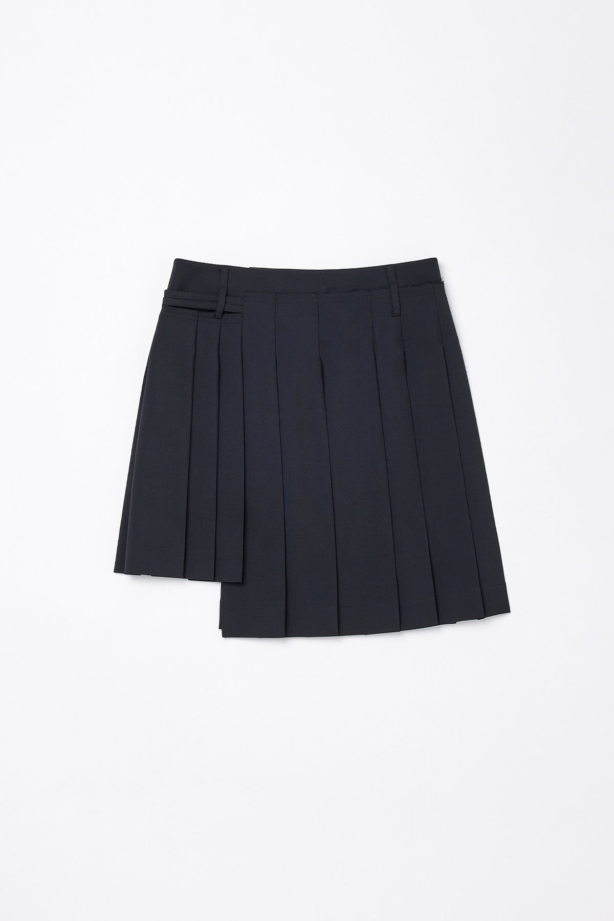 [matinkim] Unbalance Pleats Belted Mini Skirt IN Black