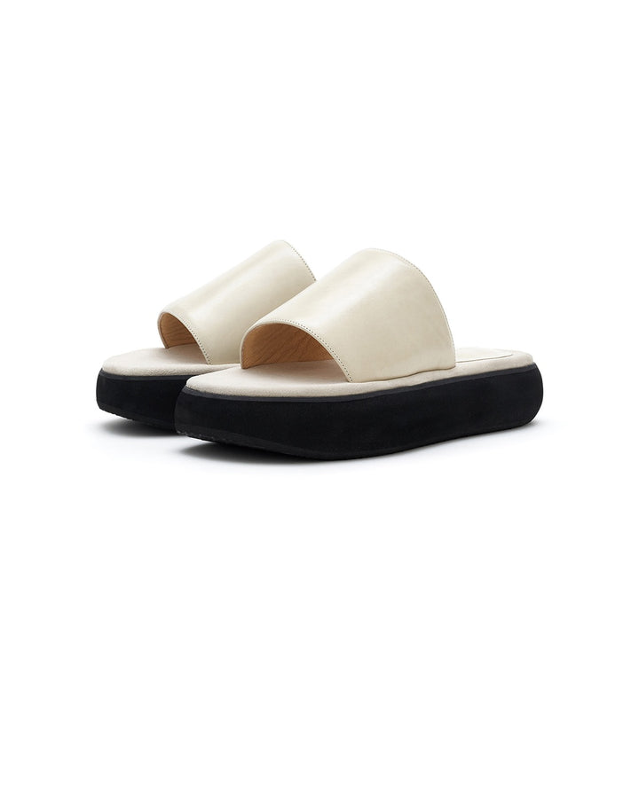 Osoi Boat Padded Slides Washed Beige