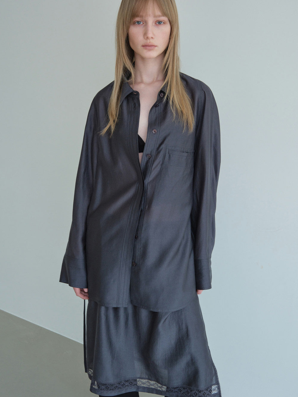 Low Classic See-Through Back Strap Shirt Charcoal