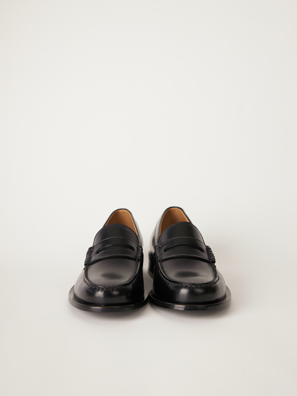 Facade Pattern Vintage Penny Loafers black
