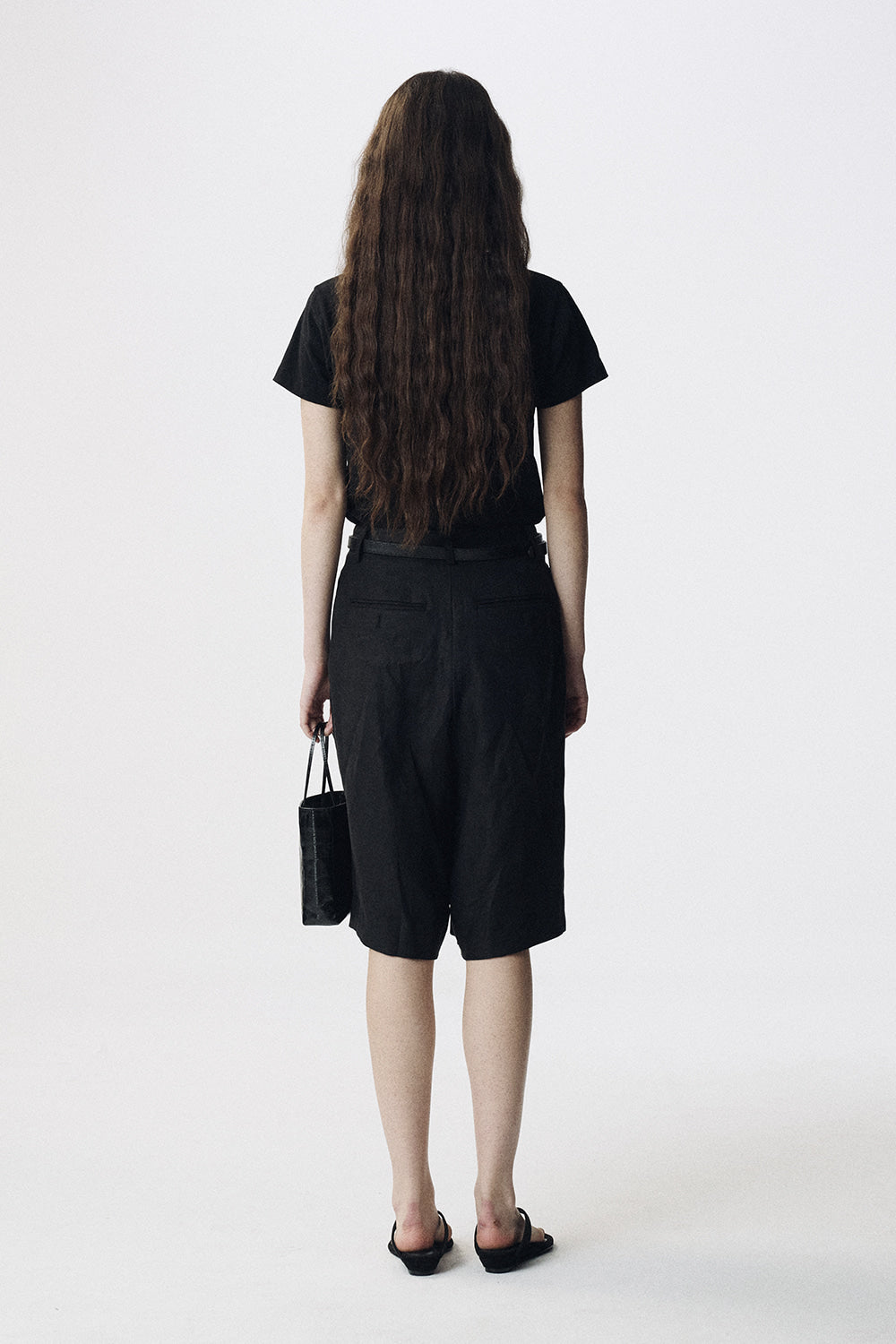 Nothing Written Daisy t-shirt (Black)