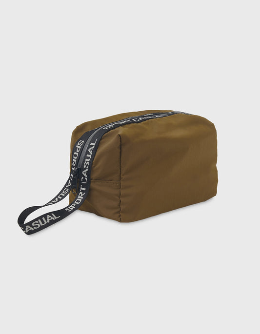 NYLON WASHER SPORTS POUCH / Brown