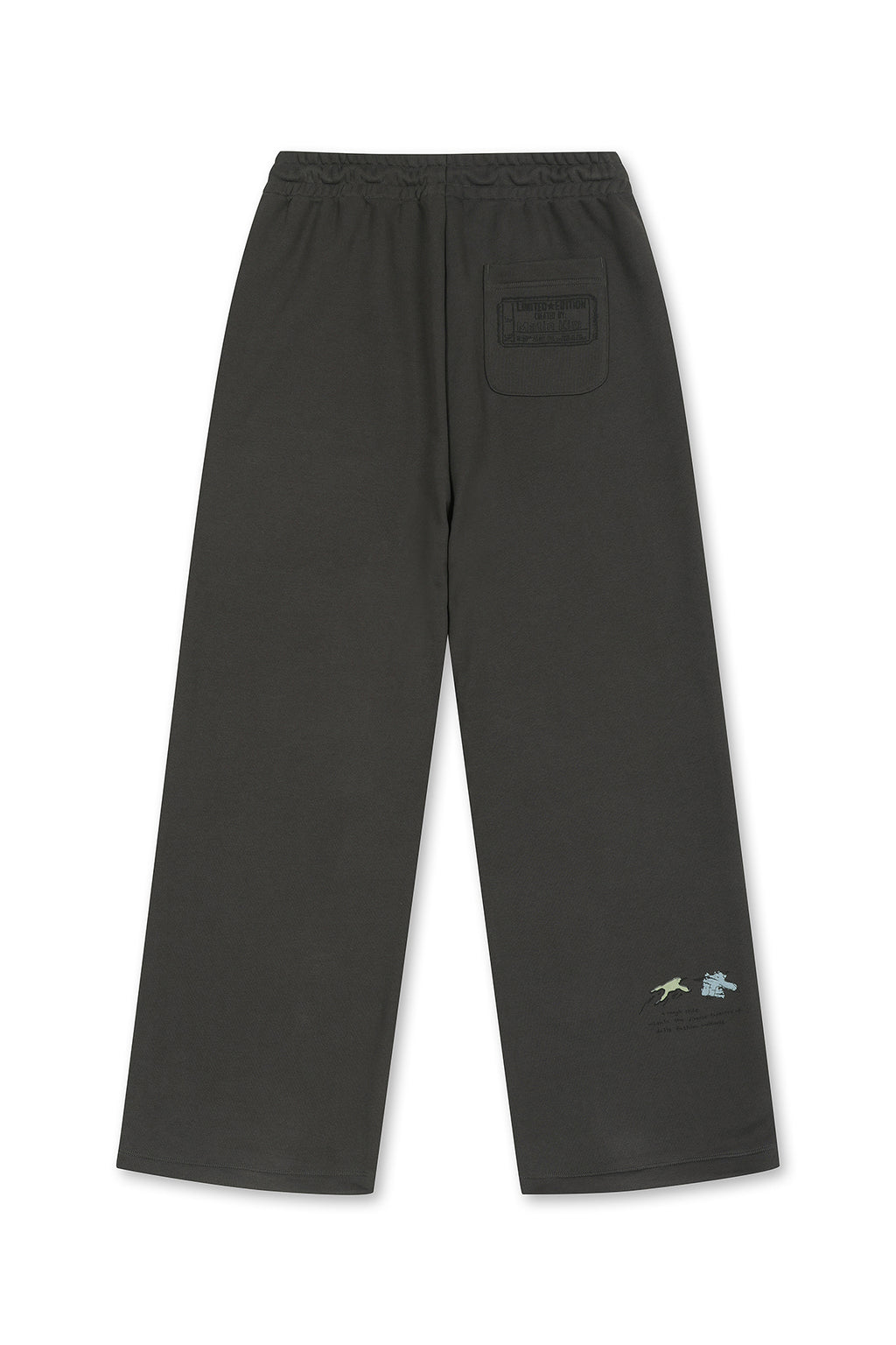 [matinkim] GRAFFITI ARTWORK SWEATPANTS IN CHARCOAL