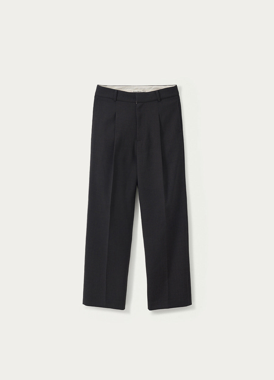 Nothing Written Emil tuck pants (Burnt black)