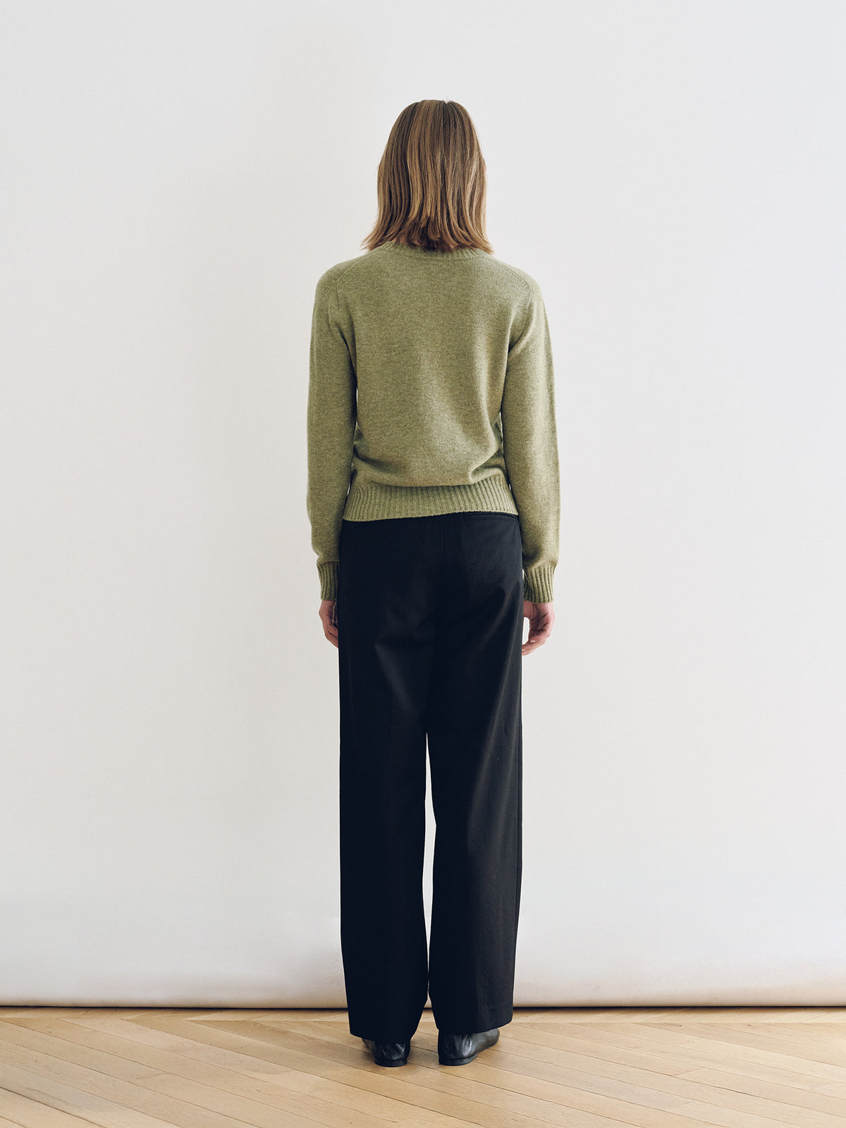 Nothing Written Marsh V-Neck Pullover (Herb Sage)