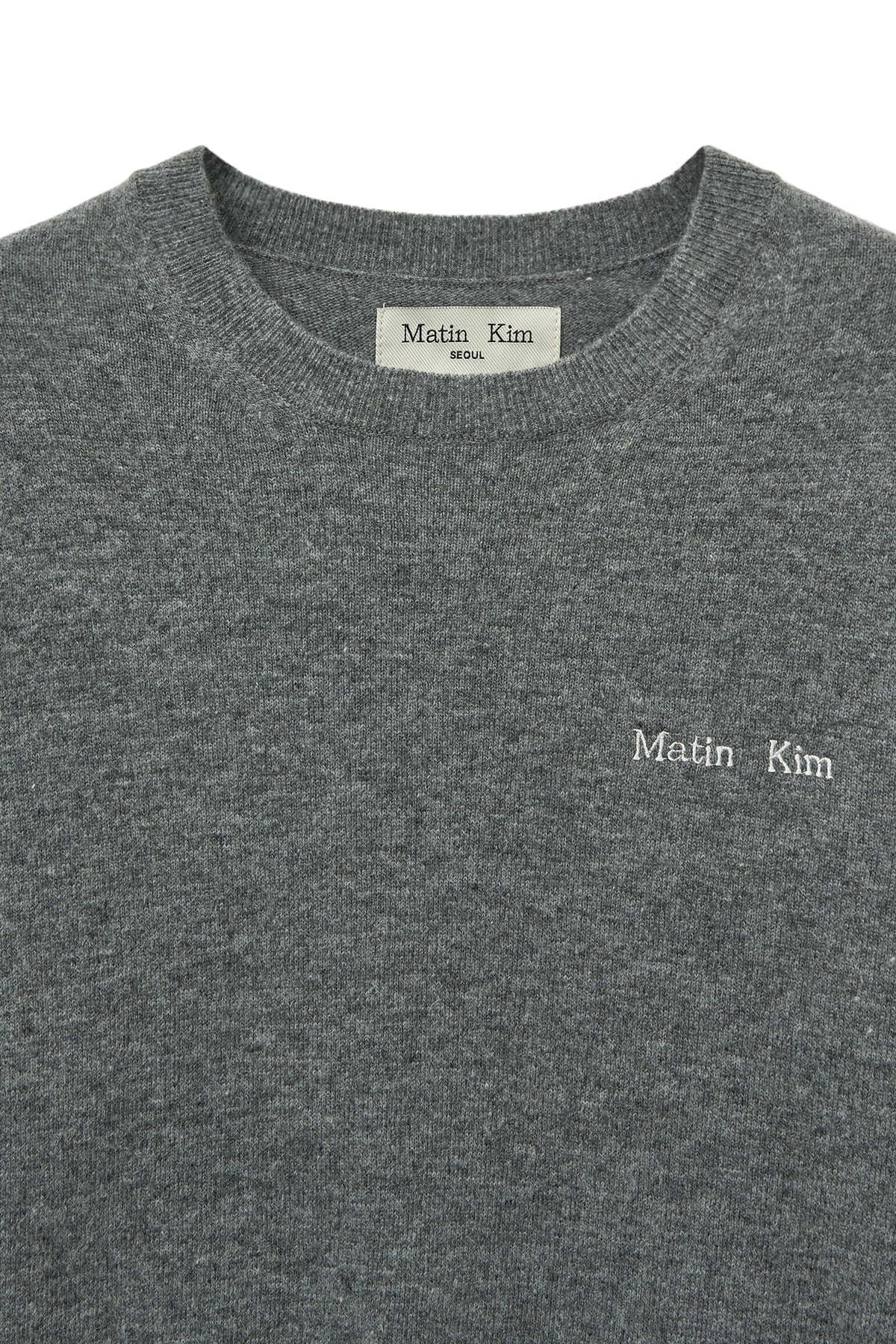 [matinkim] CASHMERE BLENDED ROUND KNIT PULLOVER IN GREY