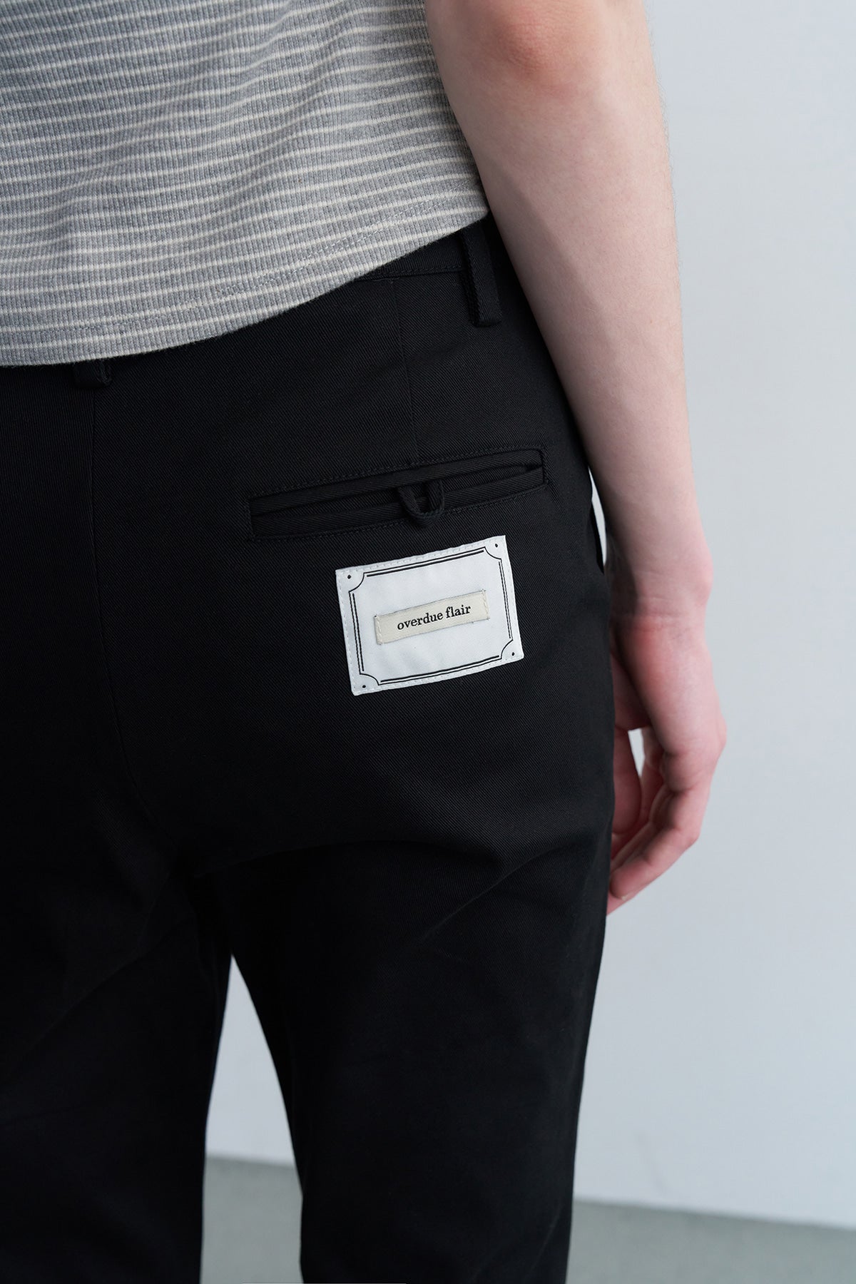 Overdueflair Of Capri Pants Black