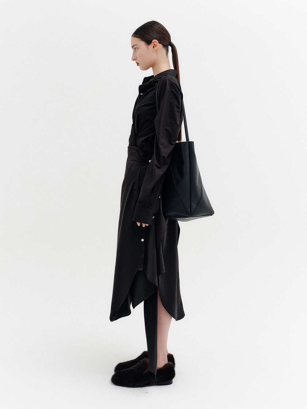 EENK Panel Line Skirt - Black