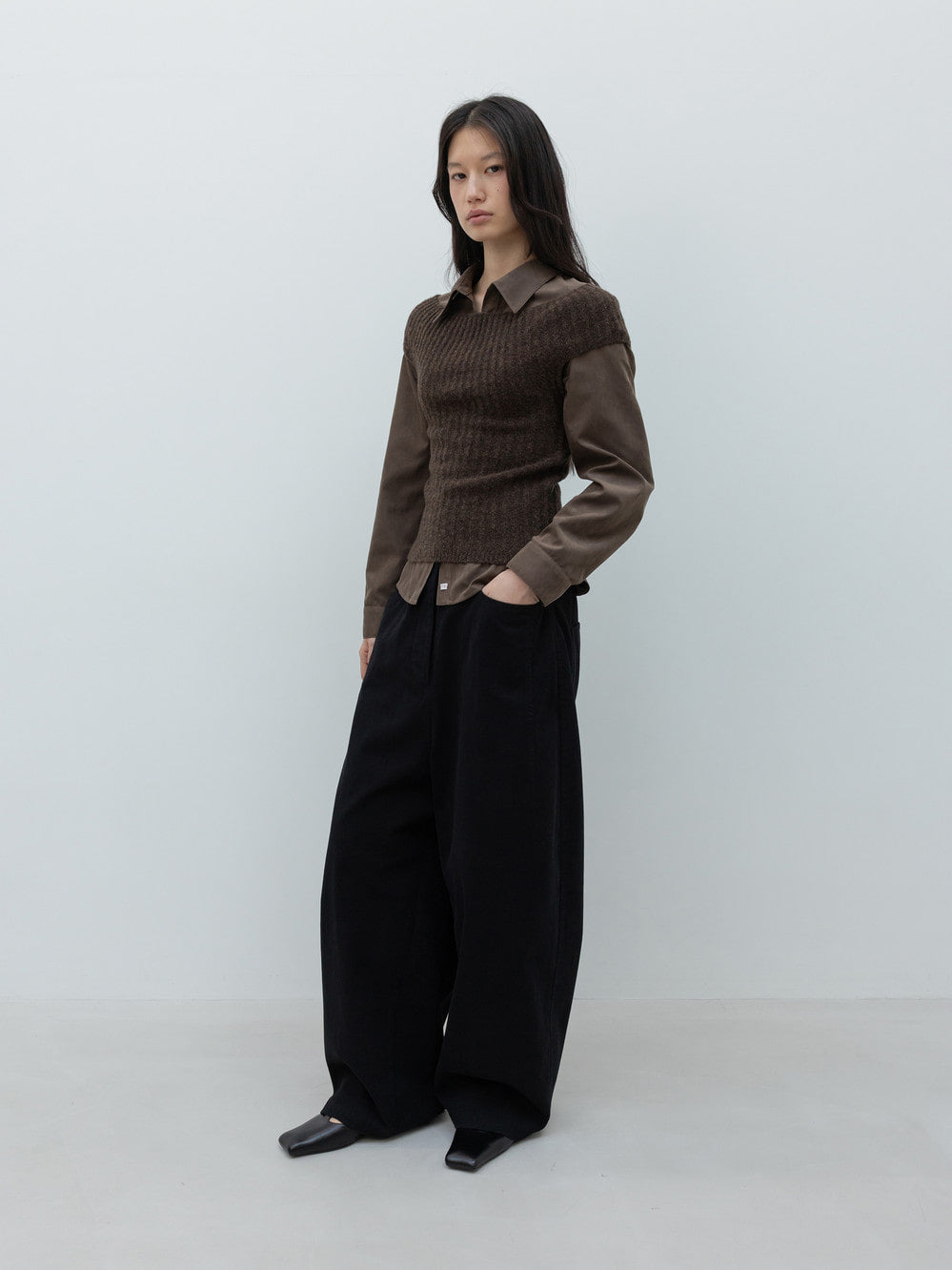 Low Classic Off-Shoulder Wool Knit Brown