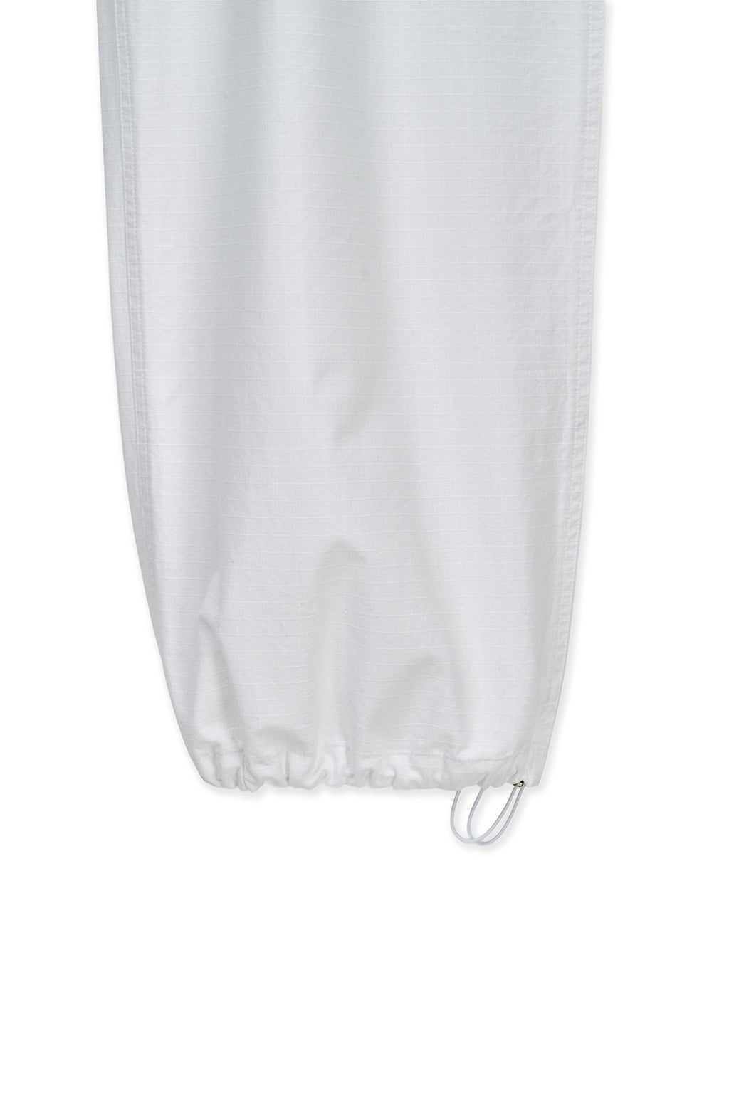 [matinkim] DRAWSTRING HEM CARGO PANTS IN IVORY