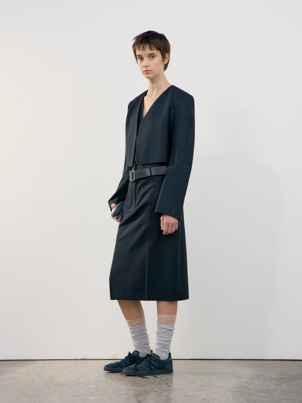 [Low Classic] Collarless Short Jacket_Black