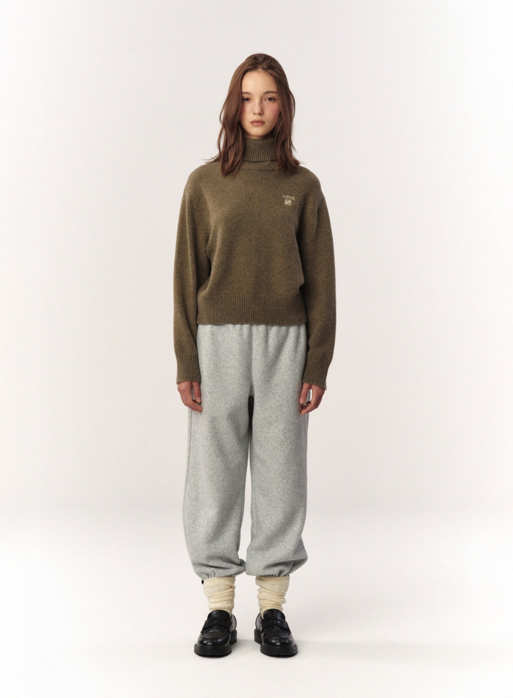 [satur] (W) Classic Turtle Neck Knit - Khaki