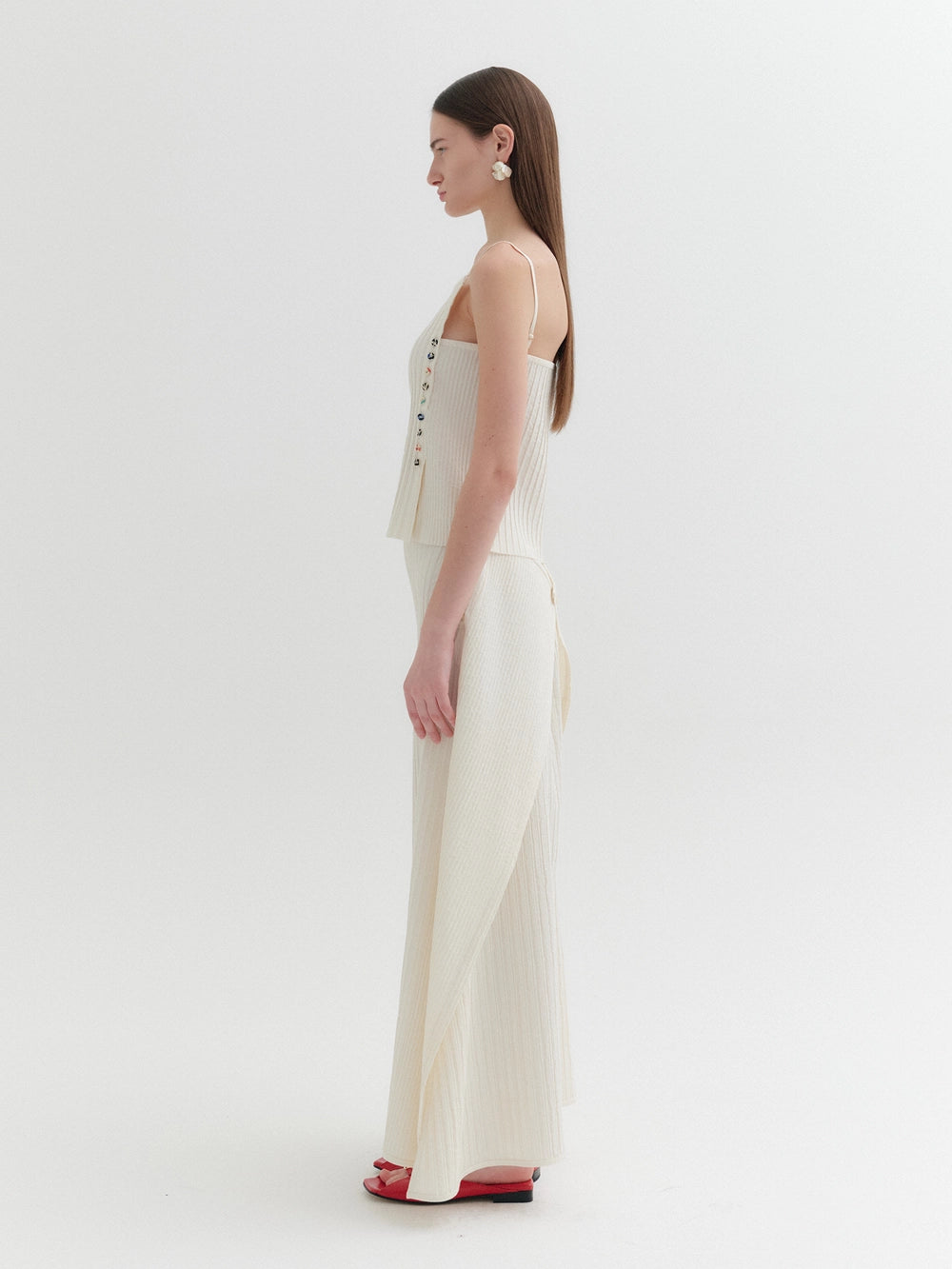 EENK Flowy Pleats Long Skirt - Ivory
