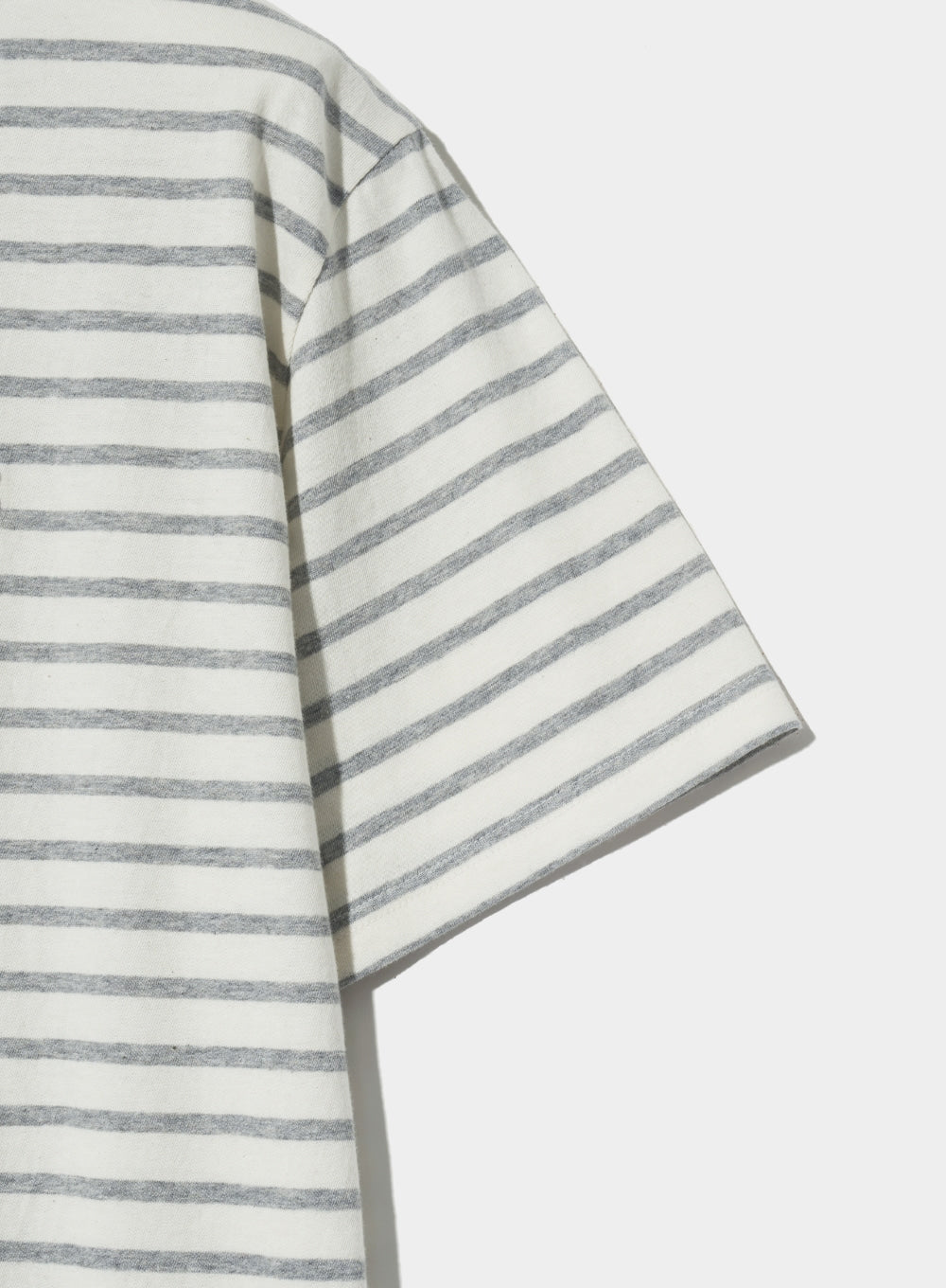[satur] (W) All Day Basic Stripe T-Shirt - Gray