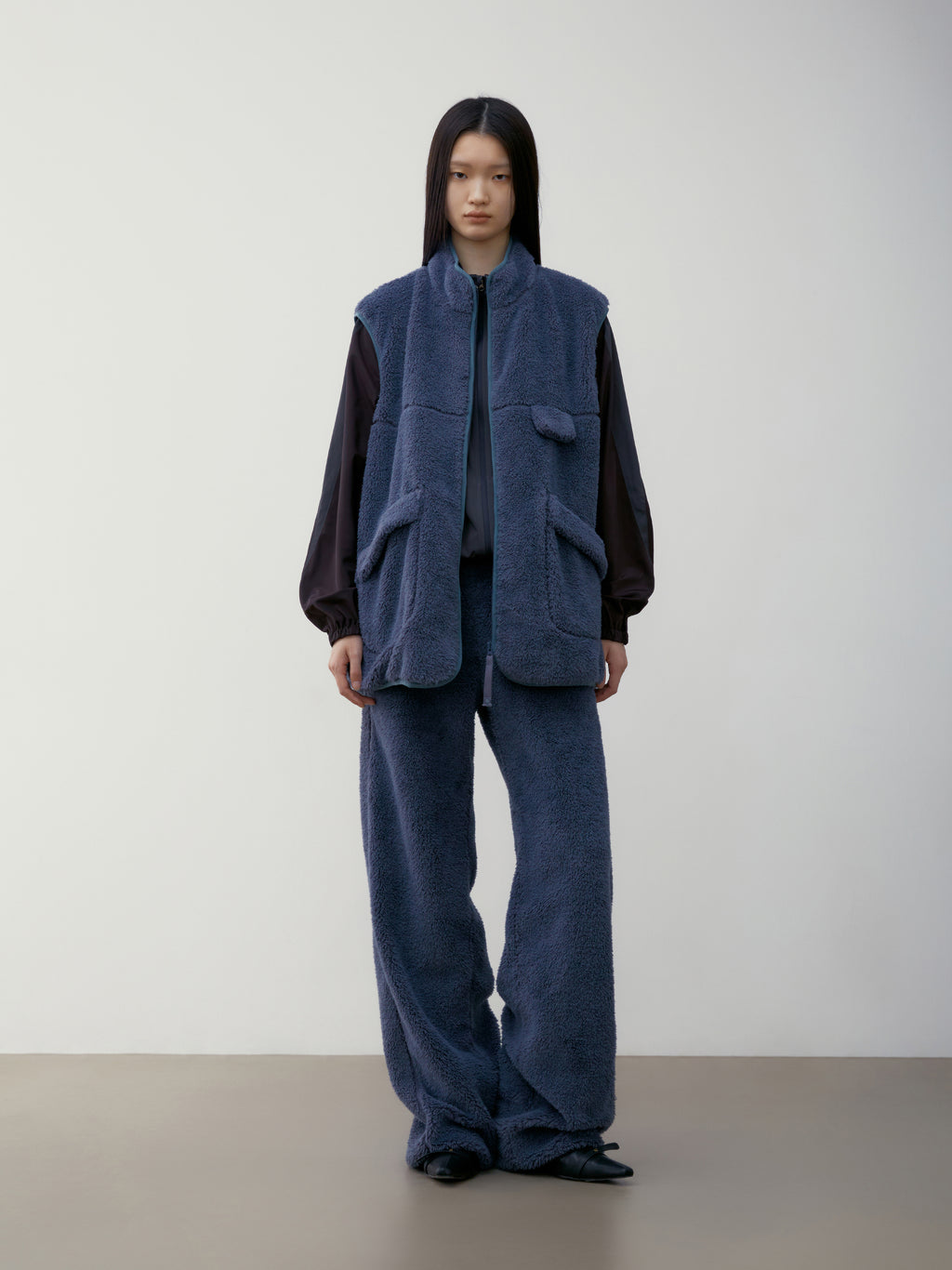 [low_classic] FLEECE BANDING PANTS
BLUE GREEN