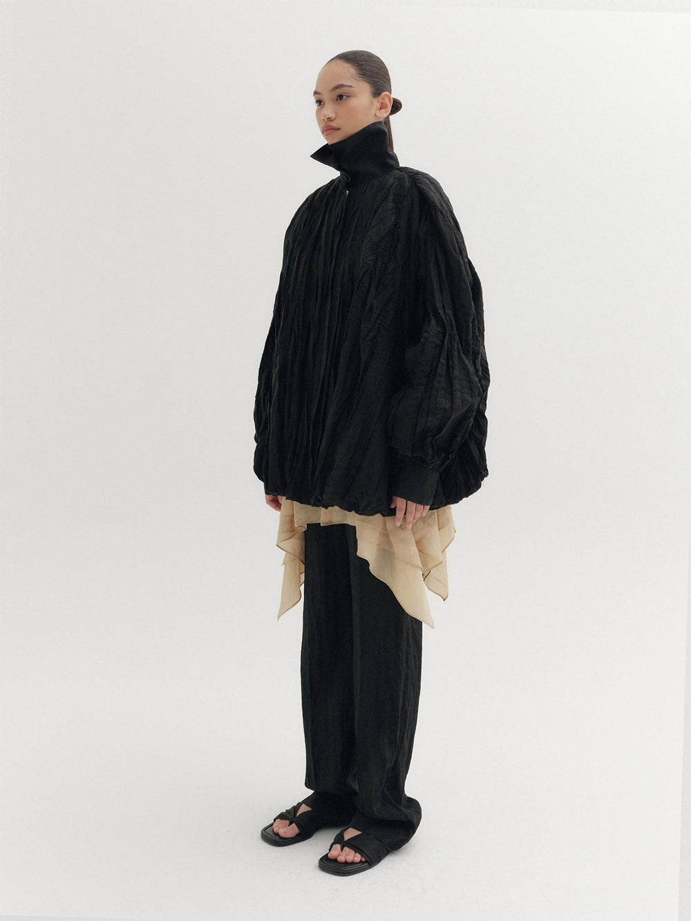 EENK Oversized Volume Jumper - Black