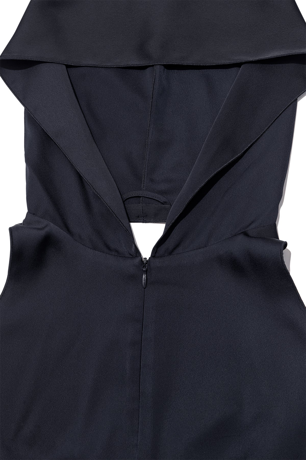 [matinkim] BACK STRING HOODY MAXI DRESS IN DARK NAVY
