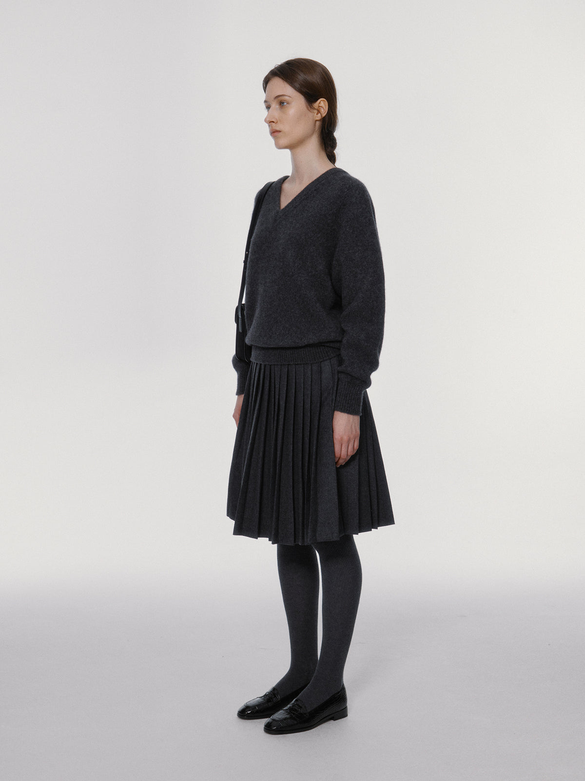 Nothing Written Pound alpaca sweater (Dove)
