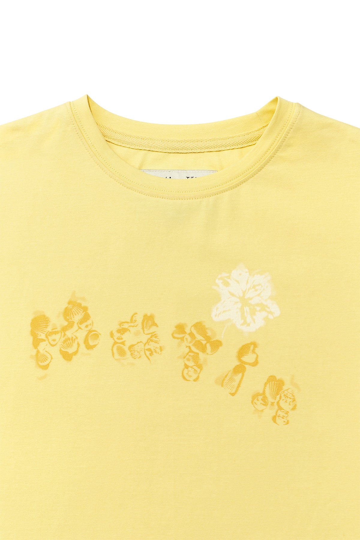 [matinkim] BUBBLY GRAPHIC PRINTING TOP IN LIGHT YELLOW