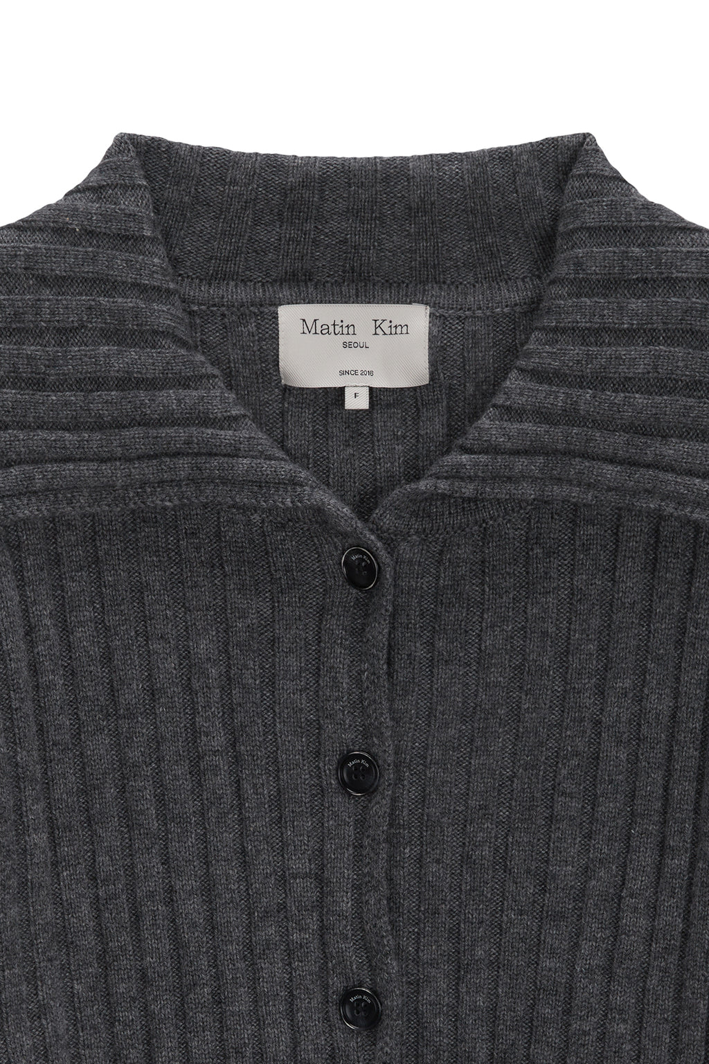 [matinkim] SEMI CROP KNIT BUTTON CARDIGAN IN GREY