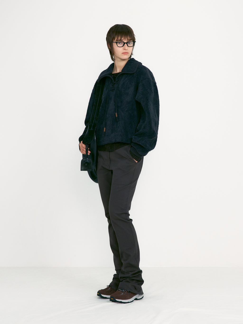 [low_classic] Fleece Lace Up Anorak
Charcoal