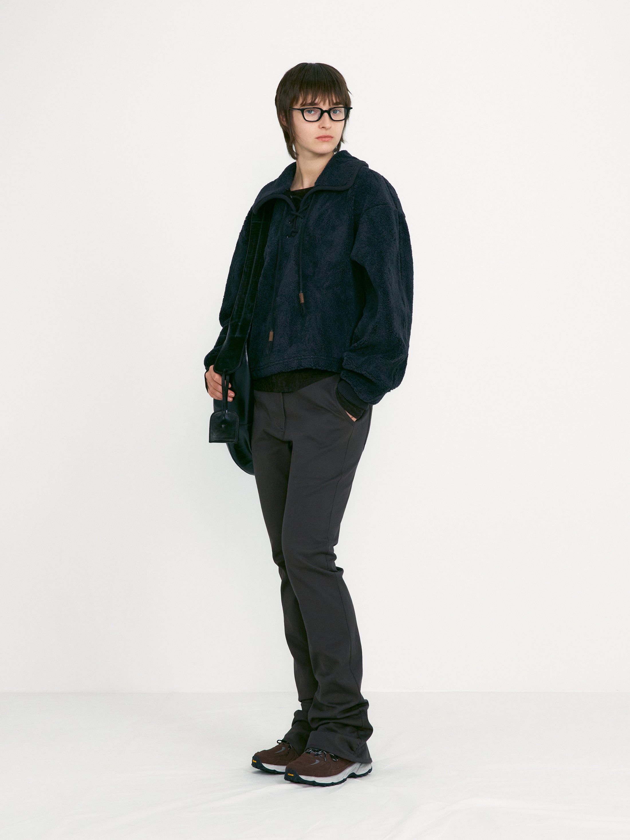 [low_classic] Fleece Lace Up Anorak
Charcoal